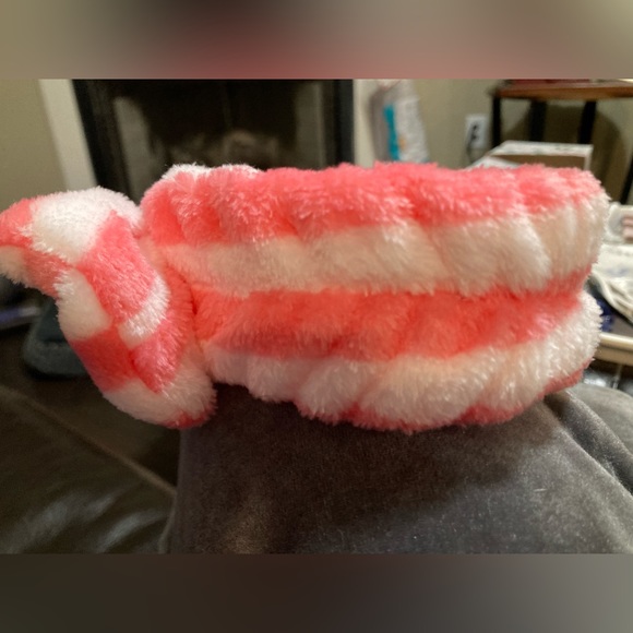 Soft and stretchy headband in pink/white stripes - Picture 2 of 3